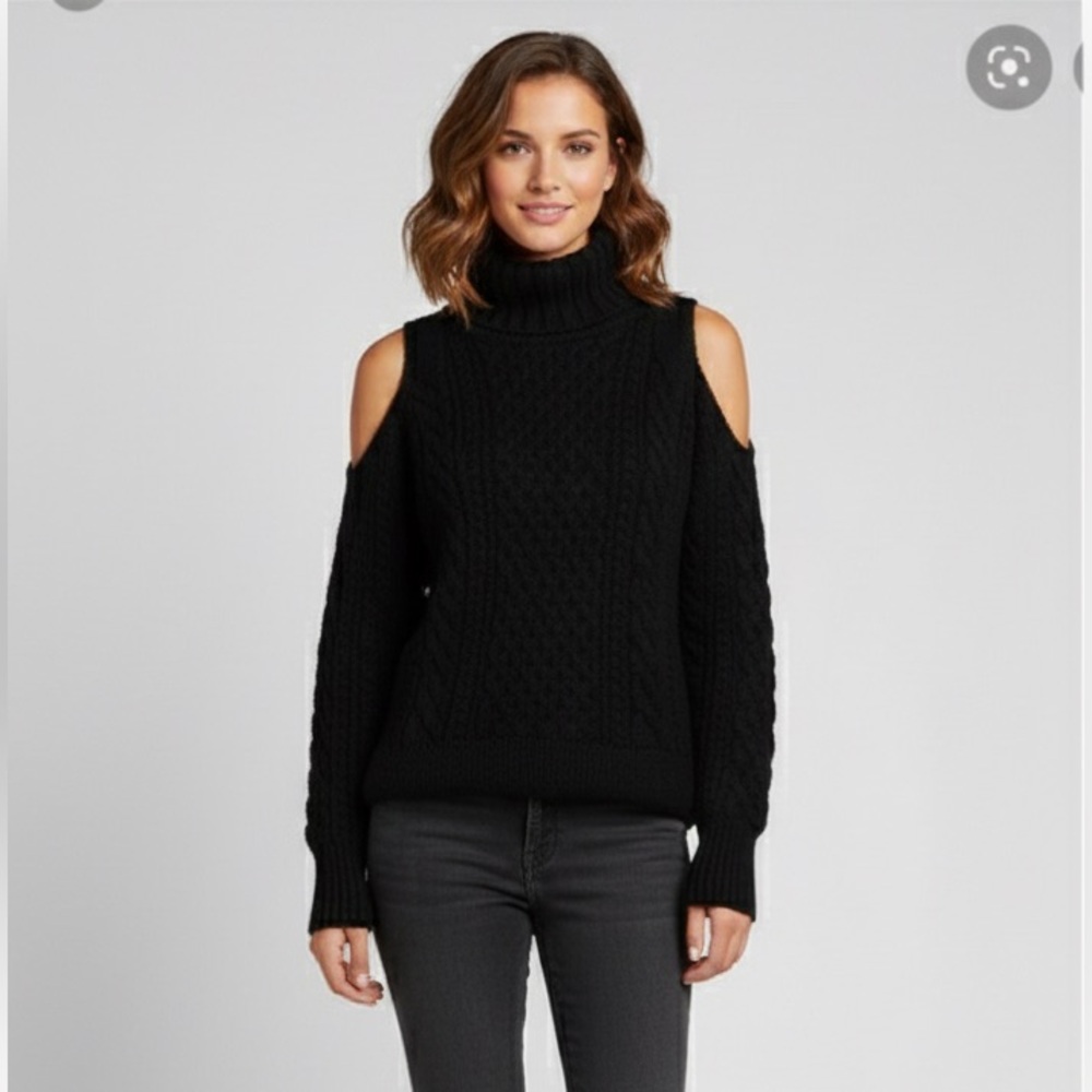 Theory Cold Shoulder Cable Knit Turtleneck Nimbus Wool Sweater Size Large